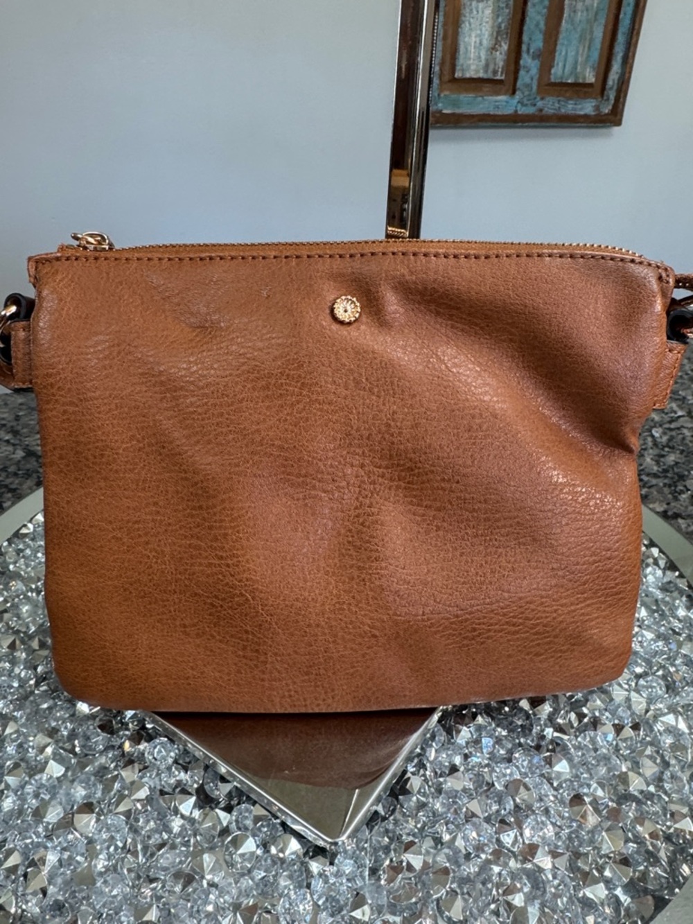 LC Lauren Conrad Brown Leather Crossbody - Picture 2 of 12